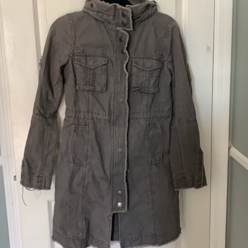 Refugee utility jacket